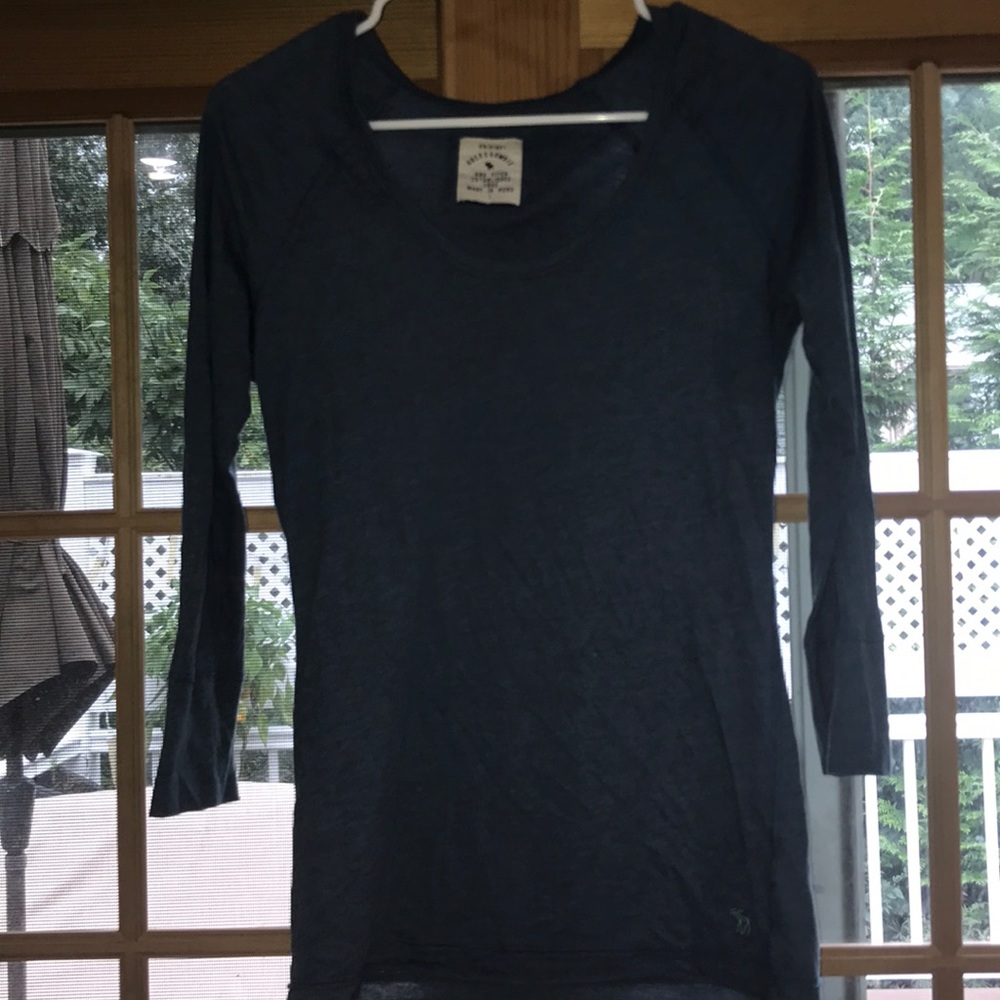 Navy blue crew neck long sleeve